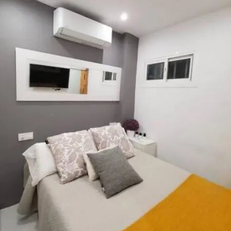 Apartment 1st Line Beachfront Marbella